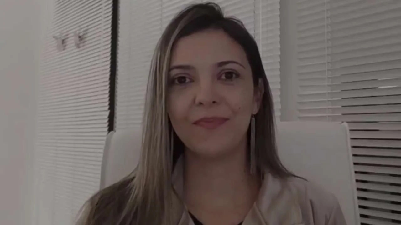 Foto psicóloga Daniela Carneiro.